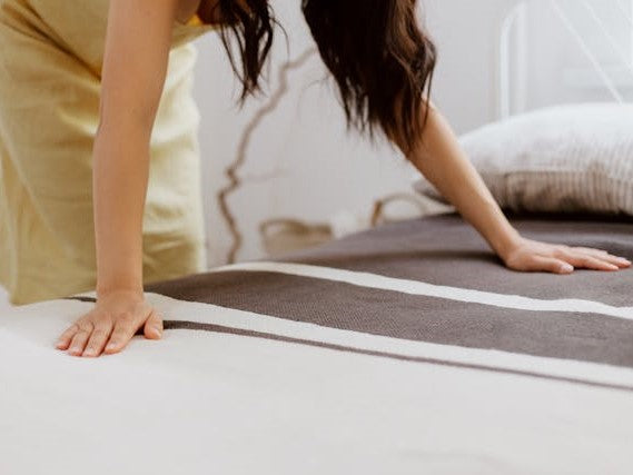 Bed Scarf vs. Bed Runner — Same Thing, Different Name?