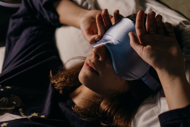 Silk vs. Satin Sleep Masks — What Is the Real Difference?