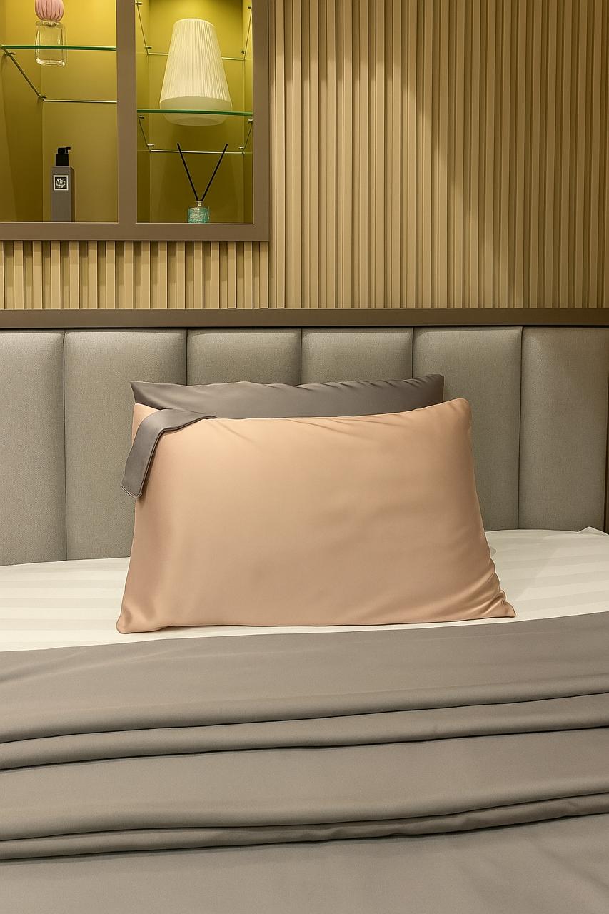 How Satin Pillowcases Help Reduce Acne and Skin Irritation