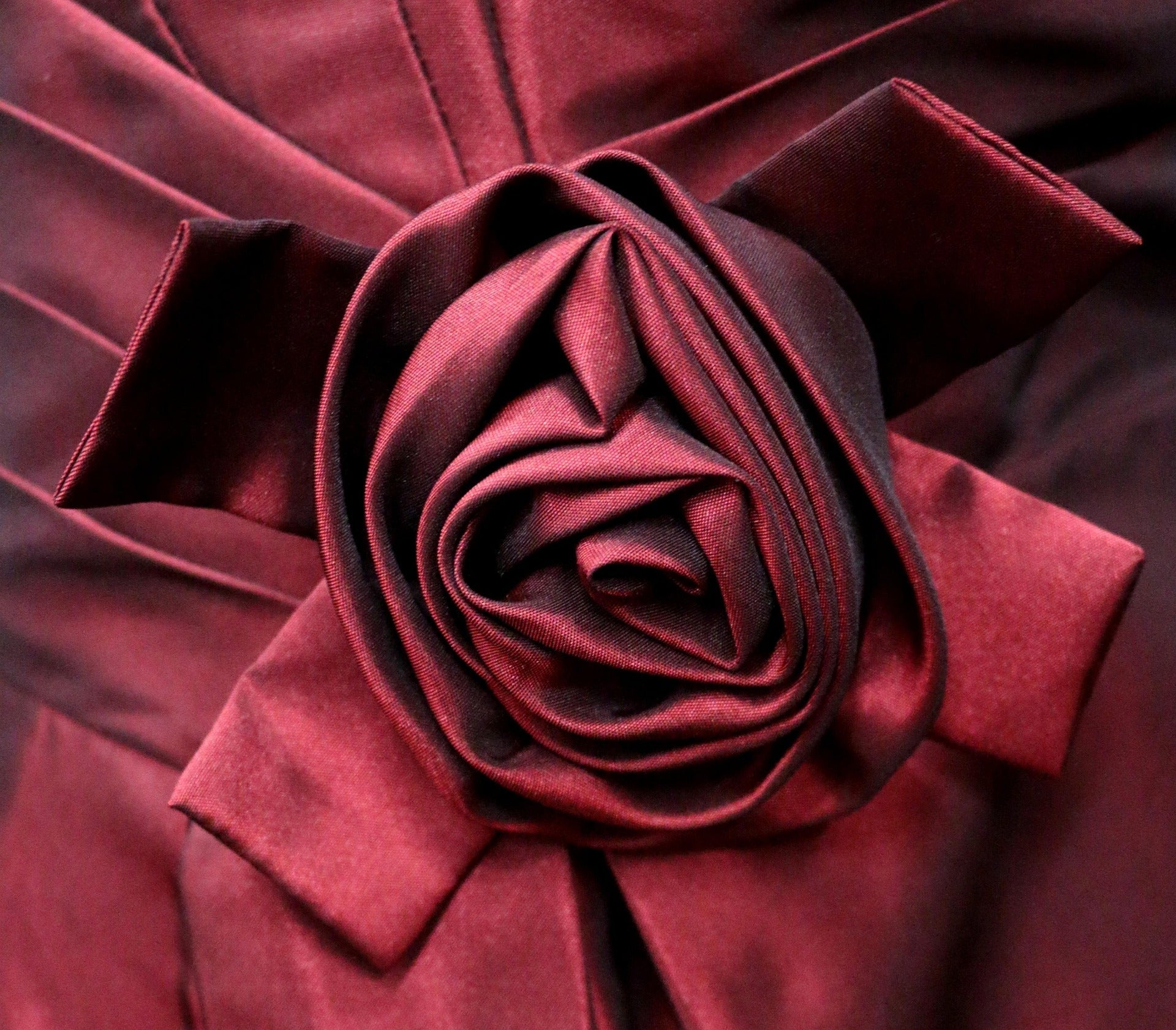 What is Satin Finish? The Science and Art of Satin's Signature Sheen
