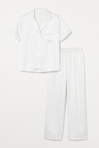 Luxury Satin Pajamas – Satinera Silky Sleepwear for Restful Nights