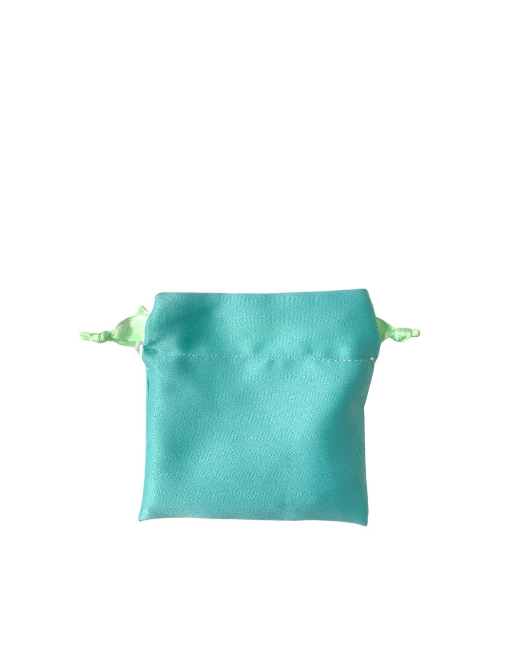 Luxury Satin Ring Pouch – Satinera Jewelry Travel Bag for Rings & Accessories