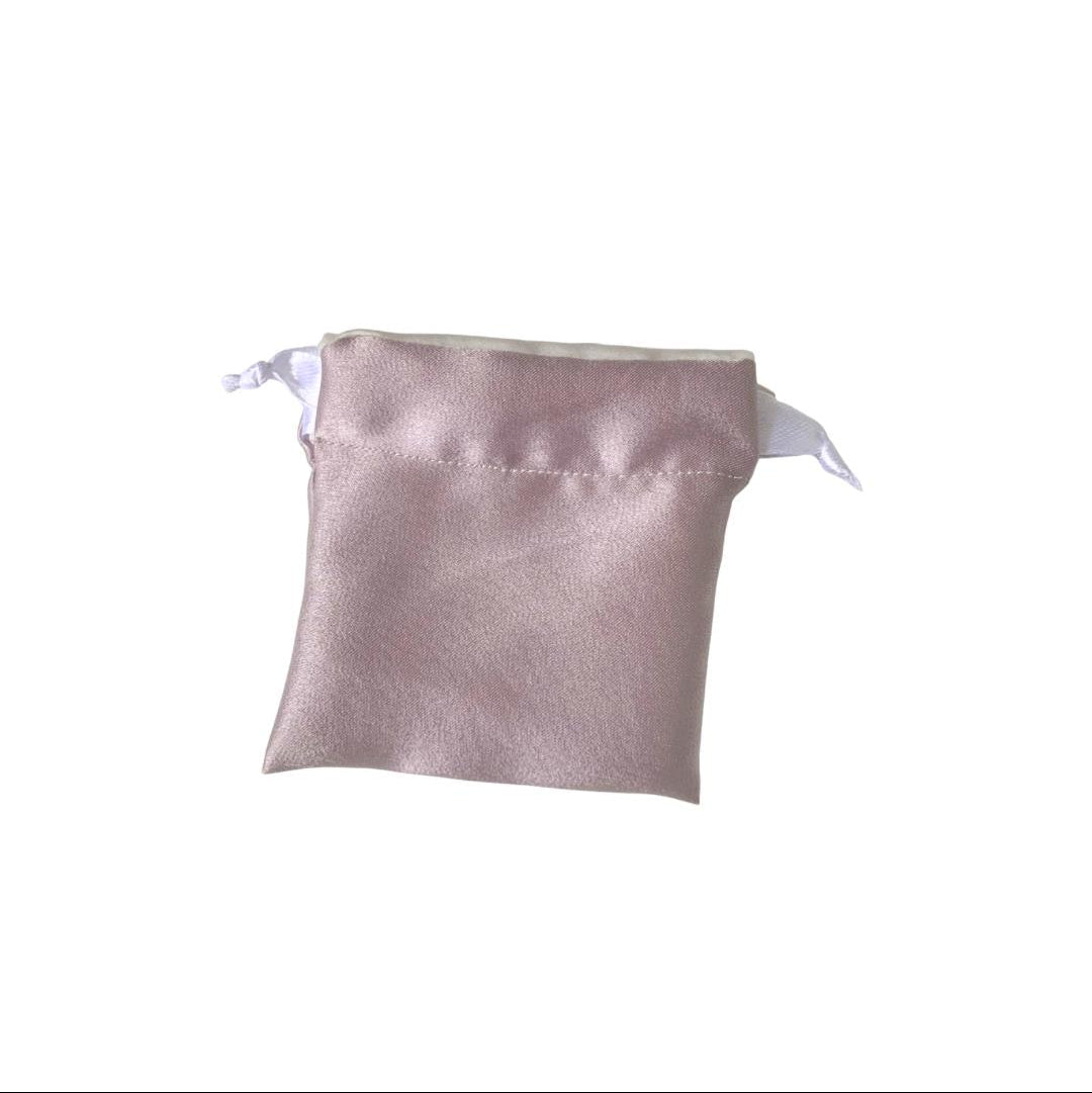 🎁 Satin Ring Pouch (100% off)