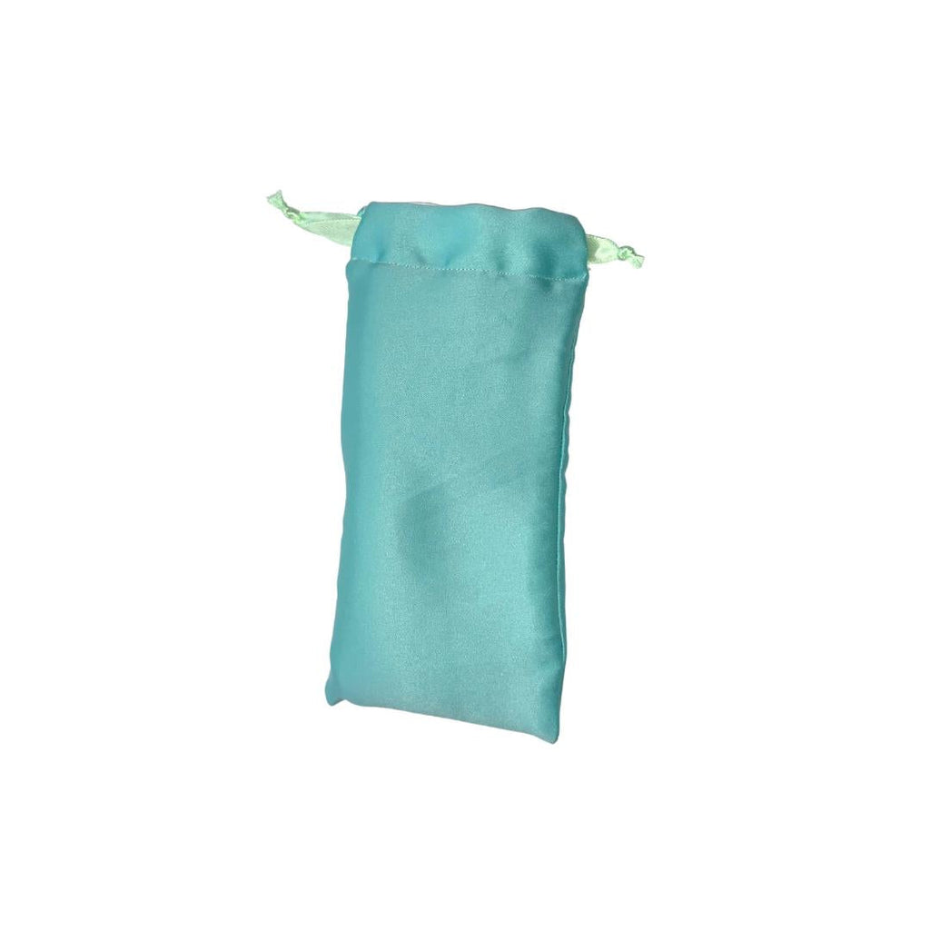 🎁 Satin Sunnies Pouch (100% off)