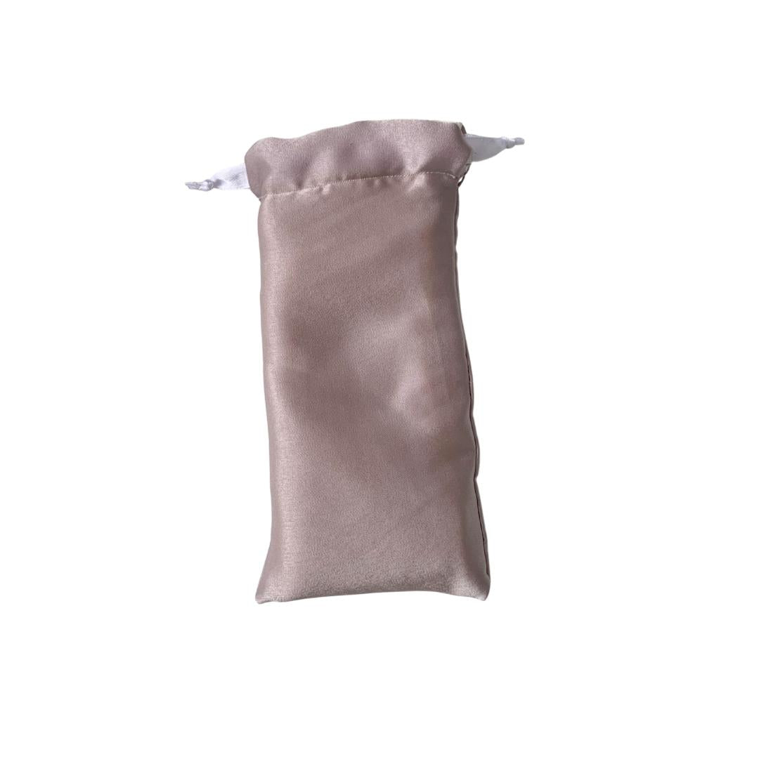 🎁 Satin Sunnies Pouch (100% off)